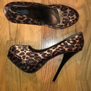 Cheetah print pumps